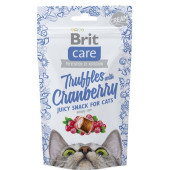 Brit Care Cat Snack Truffles Cranberry  - Лакомство за котки с боровинки, грижа за уринарния тракт 50гр
